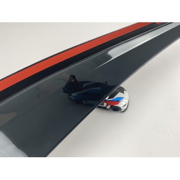 Дефлекторы окон Subaru Forester 2013-2018 с нерж. хром полоской-6